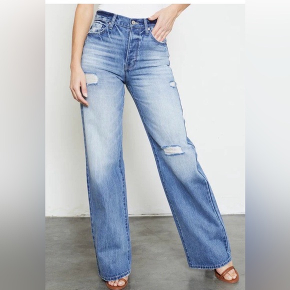 KanCan Pants - KanCan
90s flare jeans